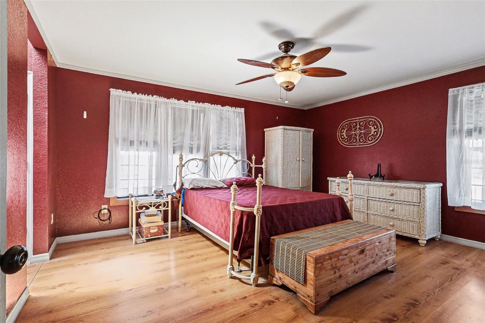 MIAMI GREEN VLY - Residential