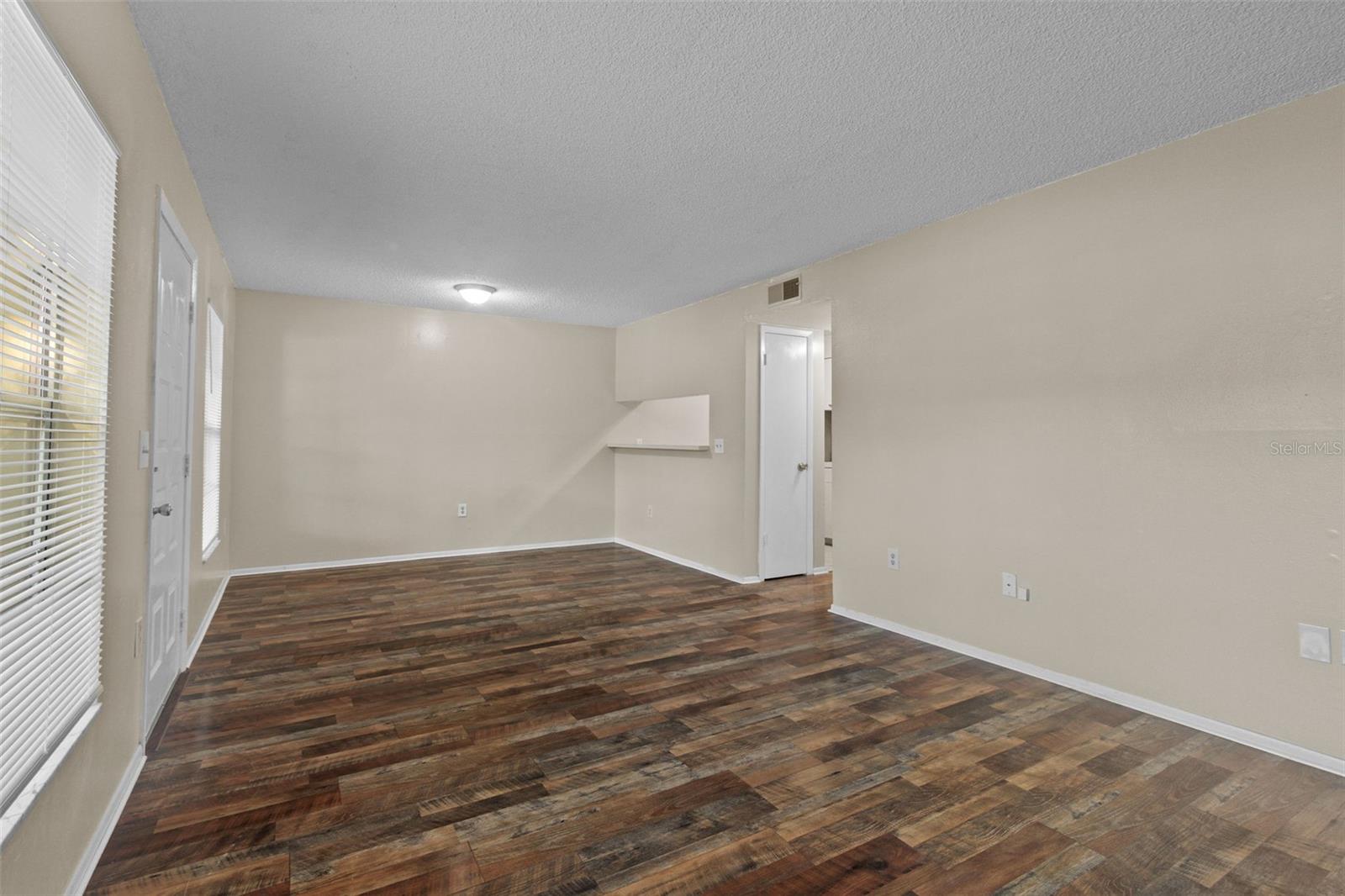 THE OAKS UNIT VII A CONDOMINIU - Residential