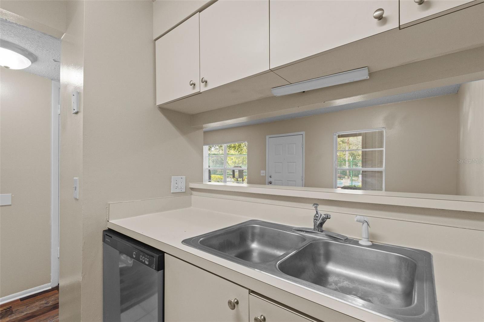 THE OAKS UNIT VII A CONDOMINIU - Residential