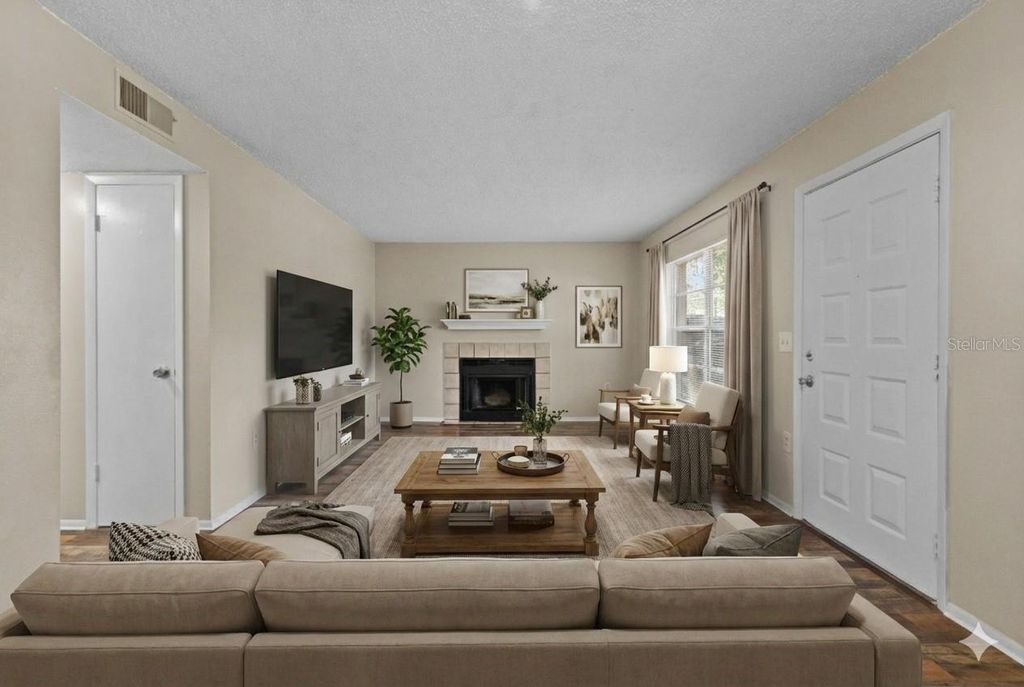 Photo of 14419 Hanging Moss Circle #101, Tampa, FL 33613 (MLS # TB8456208)