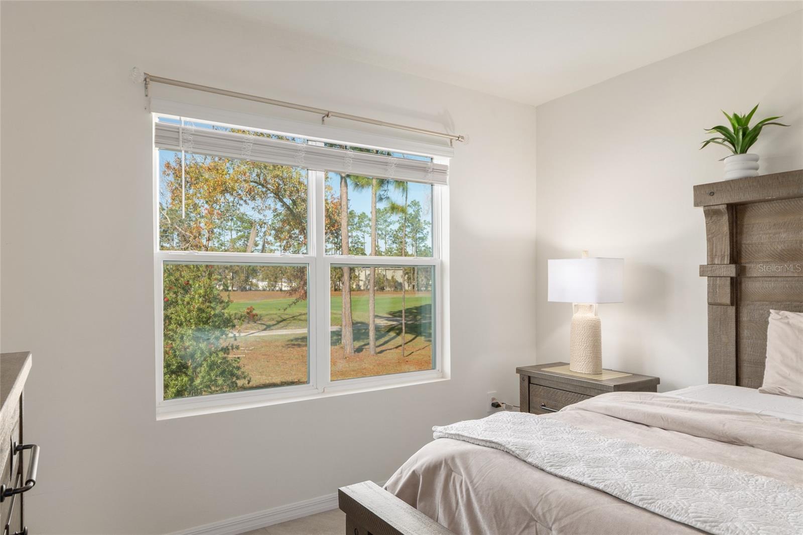 LAKE DIAMOND NORTH - Residential Lease