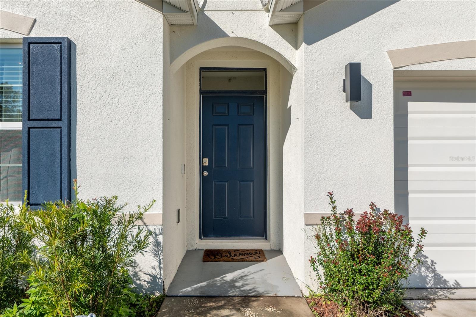 LAKE DIAMOND NORTH - Residential Lease