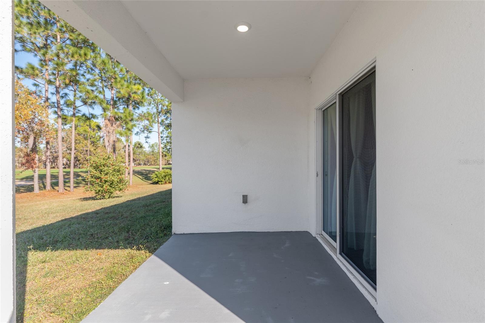 LAKE DIAMOND NORTH - Residential Lease