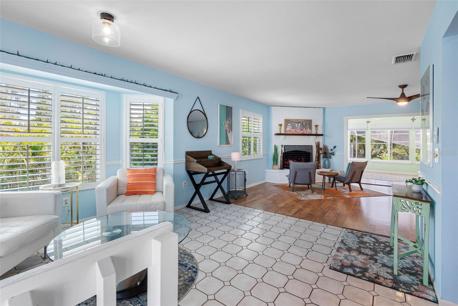 LUANA ISLES - Residential