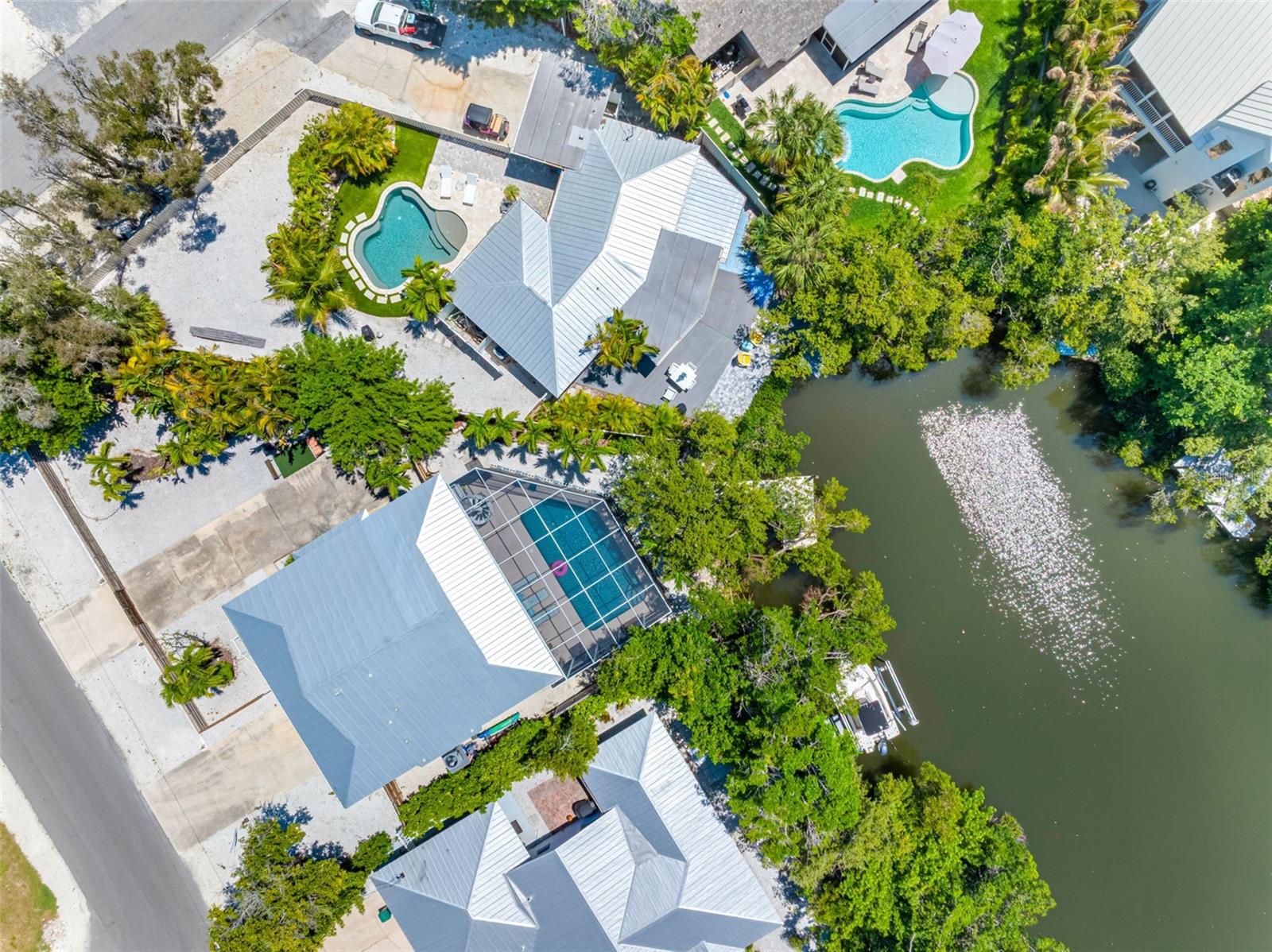 LUANA ISLES - Residential