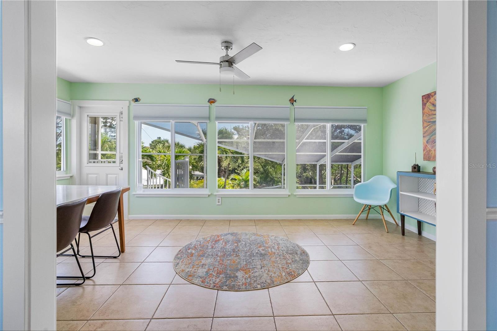 LUANA ISLES - Residential