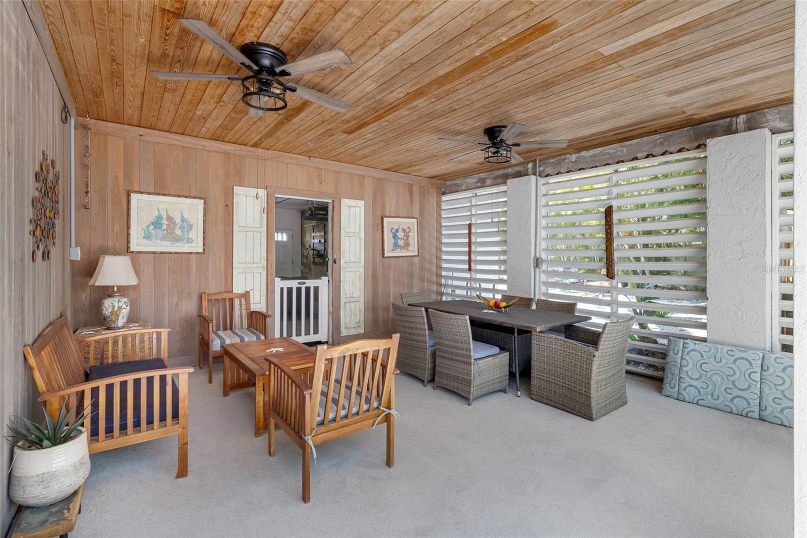 LUANA ISLES - Residential