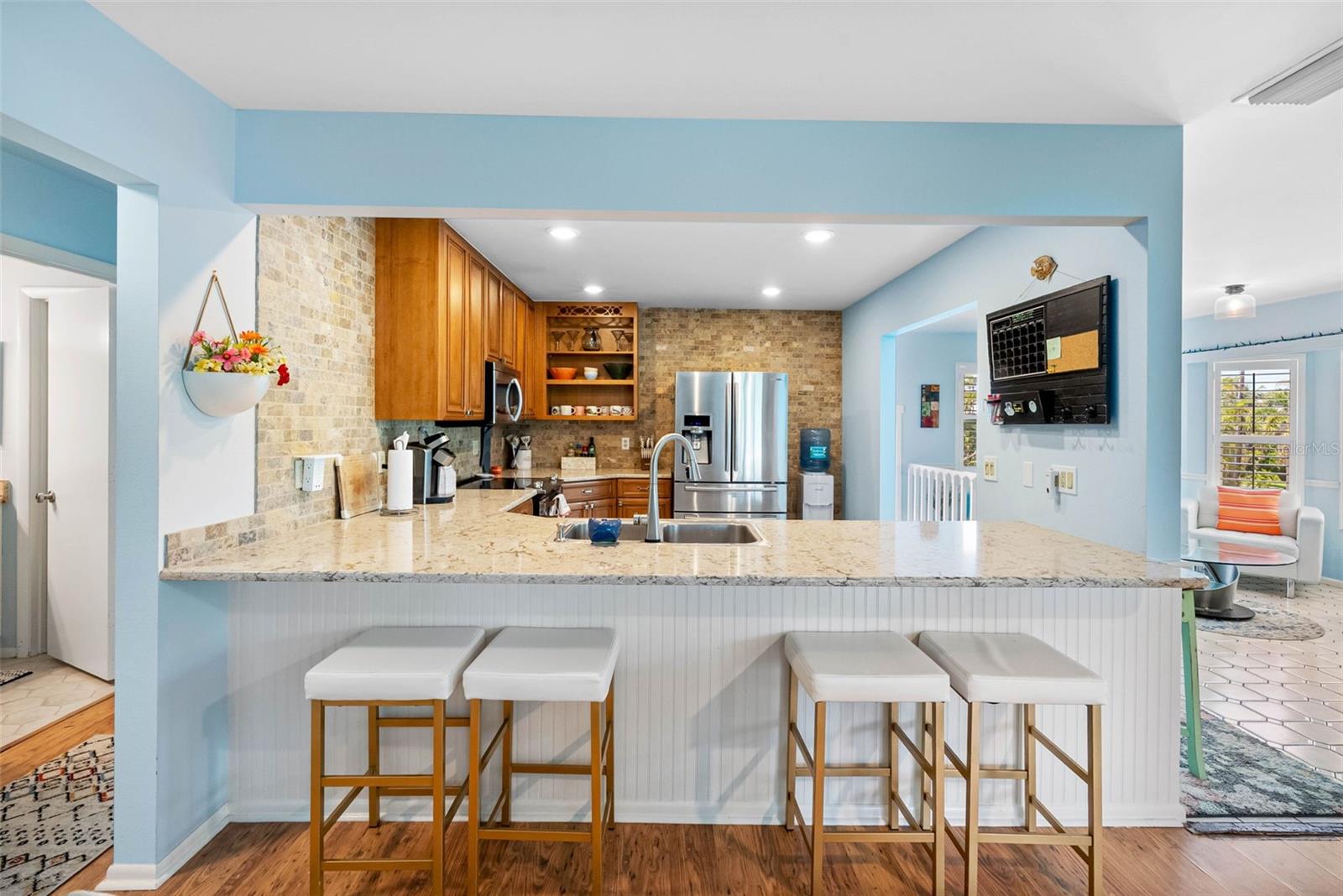 LUANA ISLES - Residential