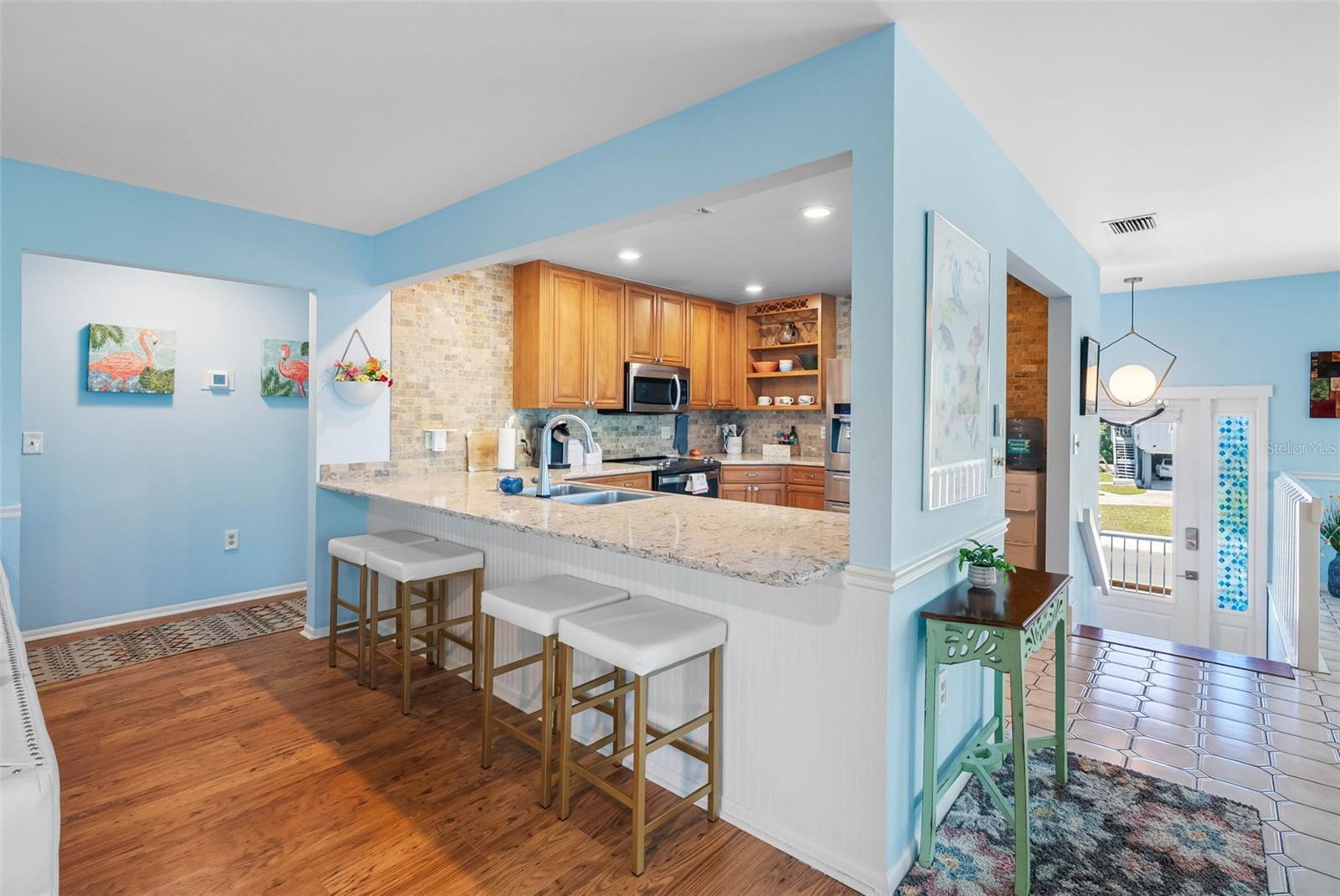 417 POINSETTIA ROAD
