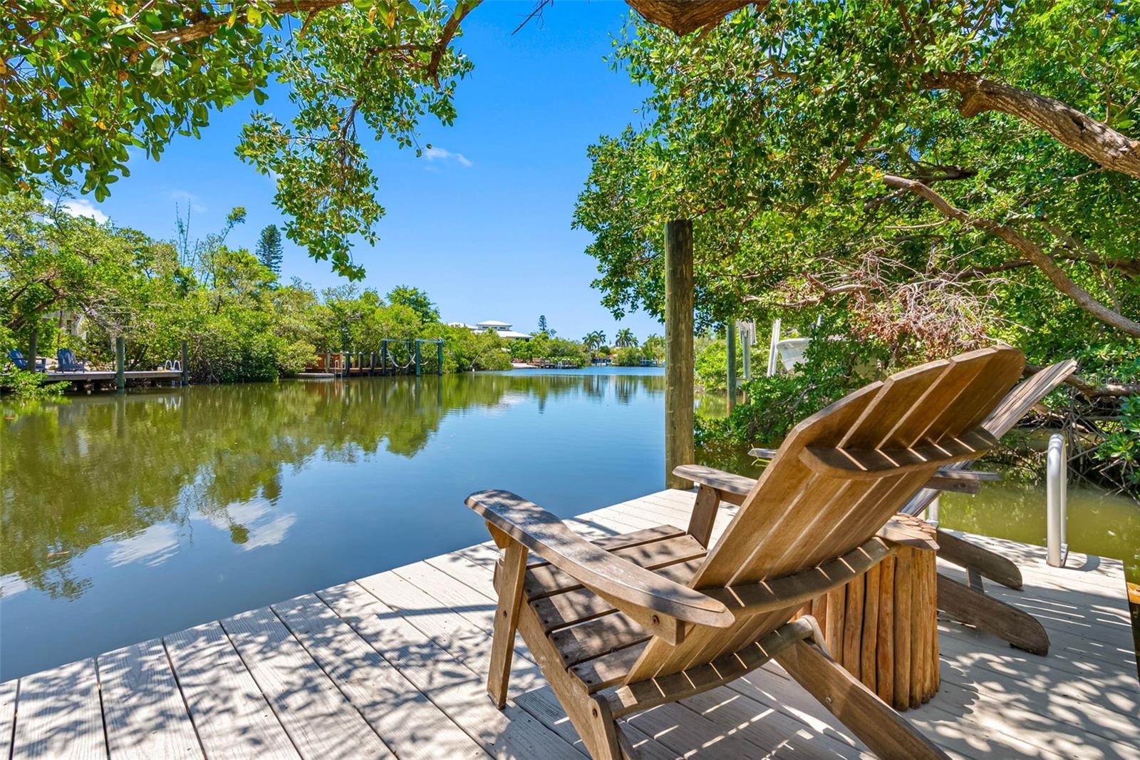 LUANA ISLES - Residential