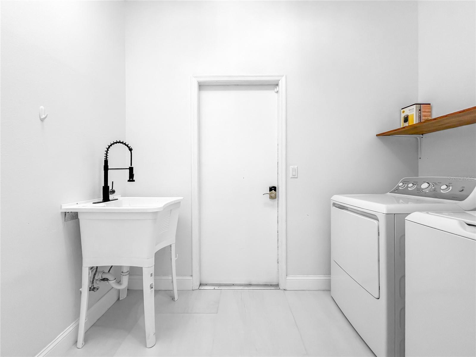 SAND LAKE COVE PH 02 - Residential