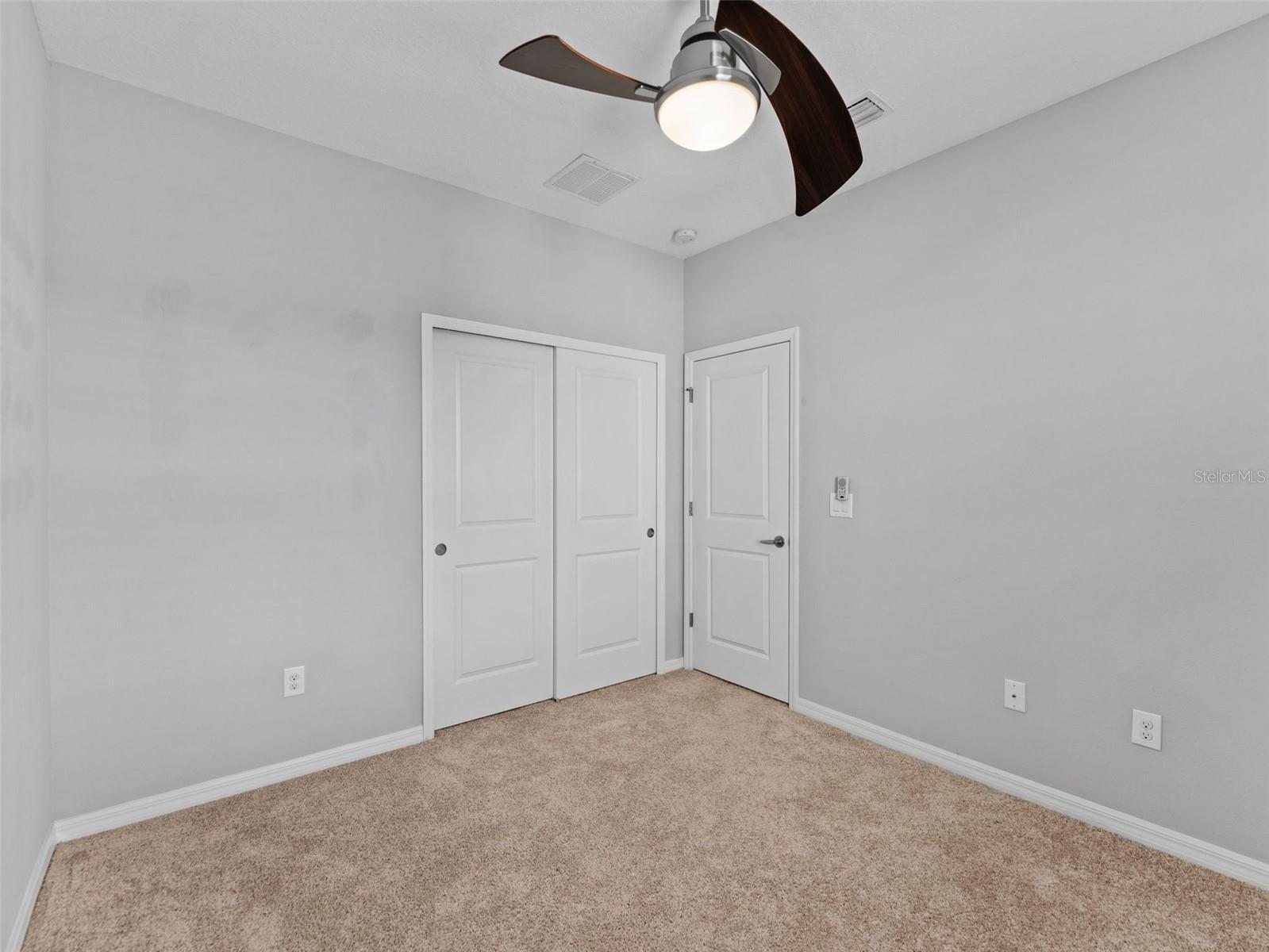 JACKSON SQUARE TWNHMS - Residential