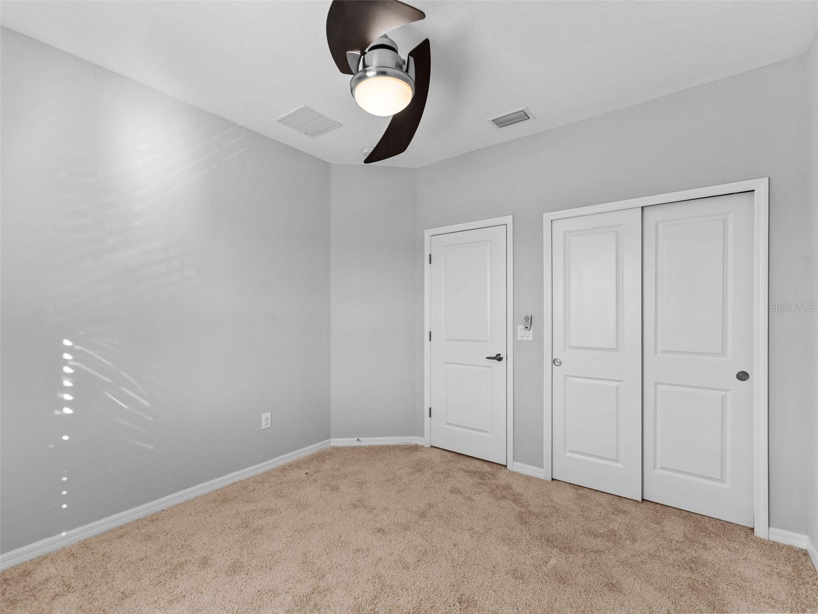 JACKSON SQUARE TWNHMS - Residential