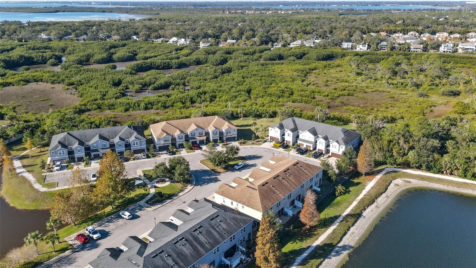 JACKSON SQUARE TWNHMS - Residential