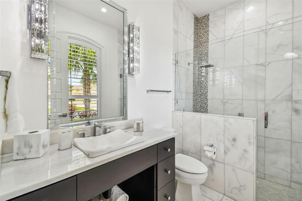 HERITAGE LAKES - Residential