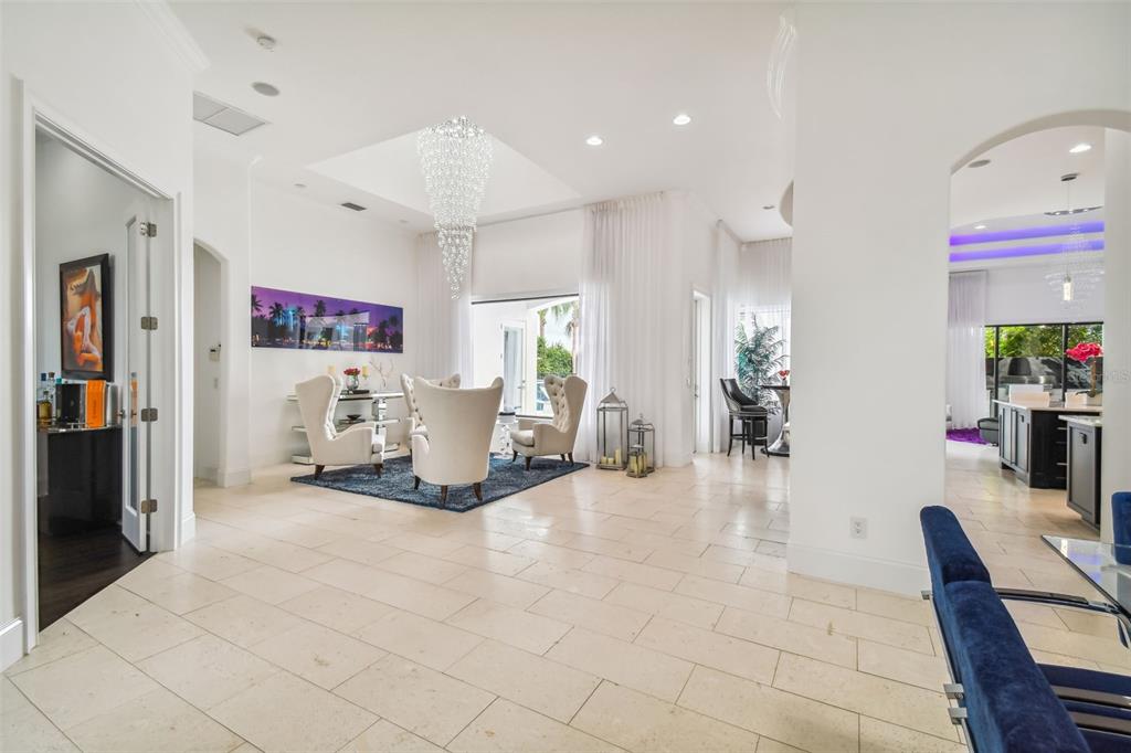 HERITAGE LAKES - Residential