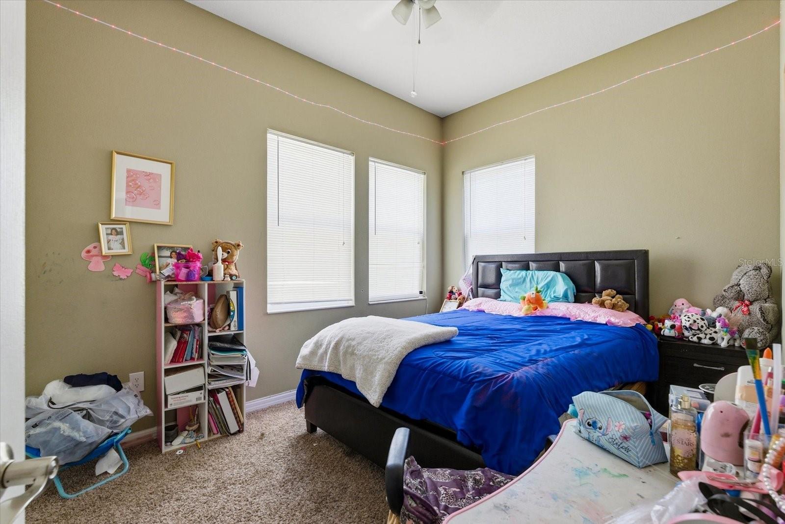 GIUSTOS TWNHMS - Residential