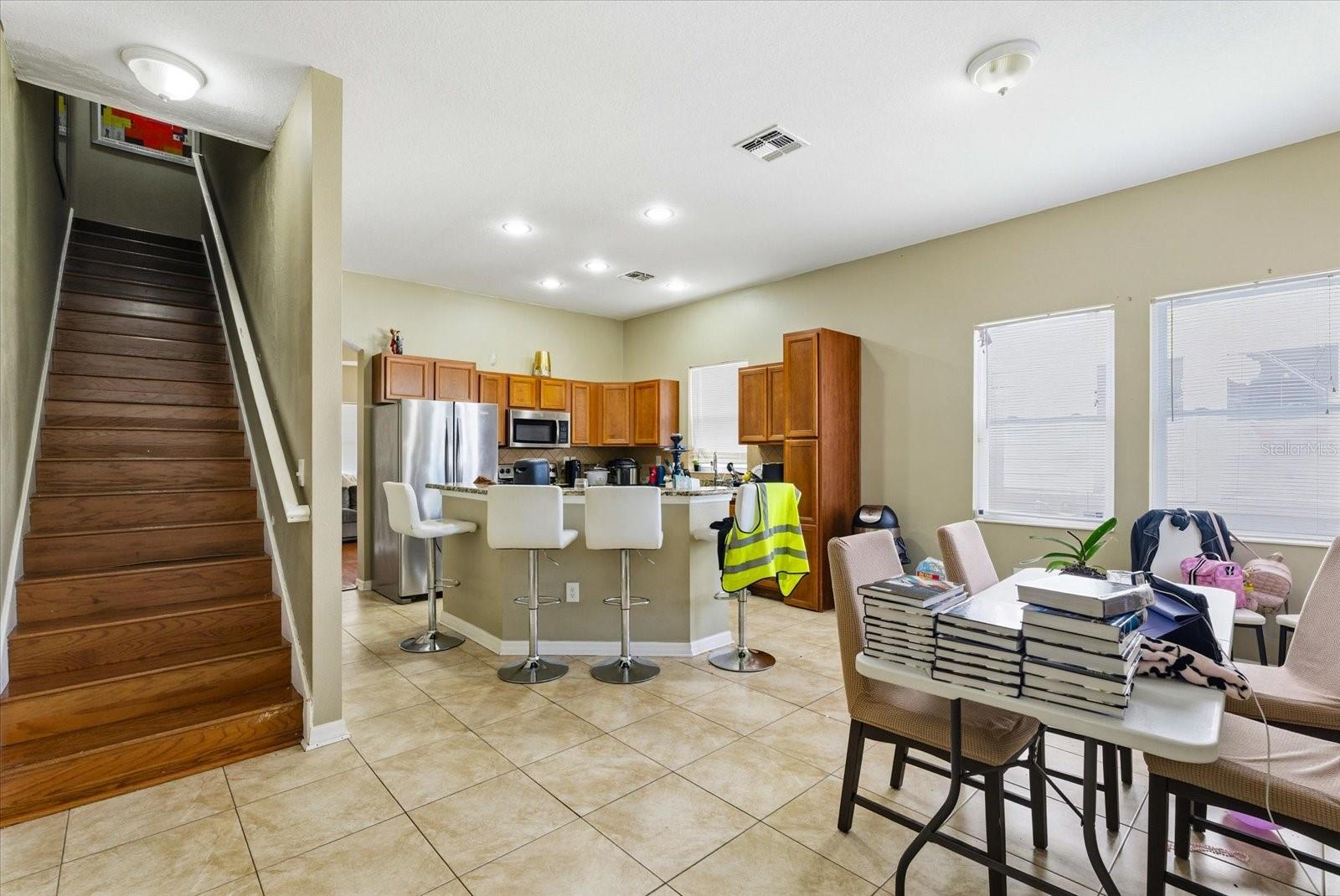 GIUSTOS TWNHMS - Residential