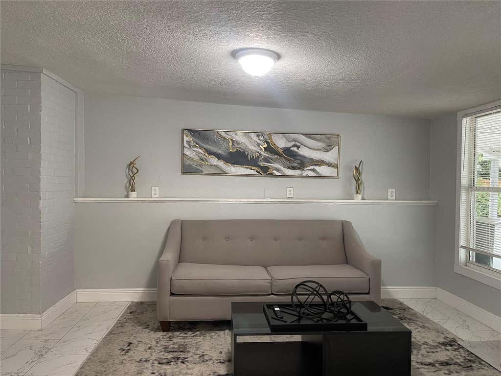 Photo of 729 Seminole Avenue, Orlando, FL 32804 (MLS # O6431880)