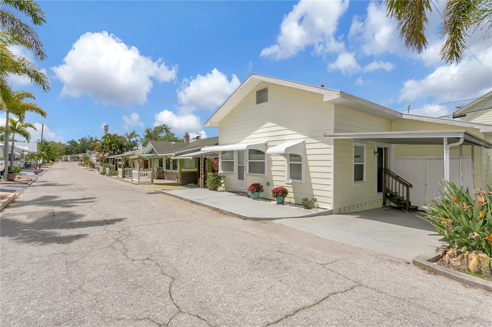 BRADEN CASTLE PARK - Residential