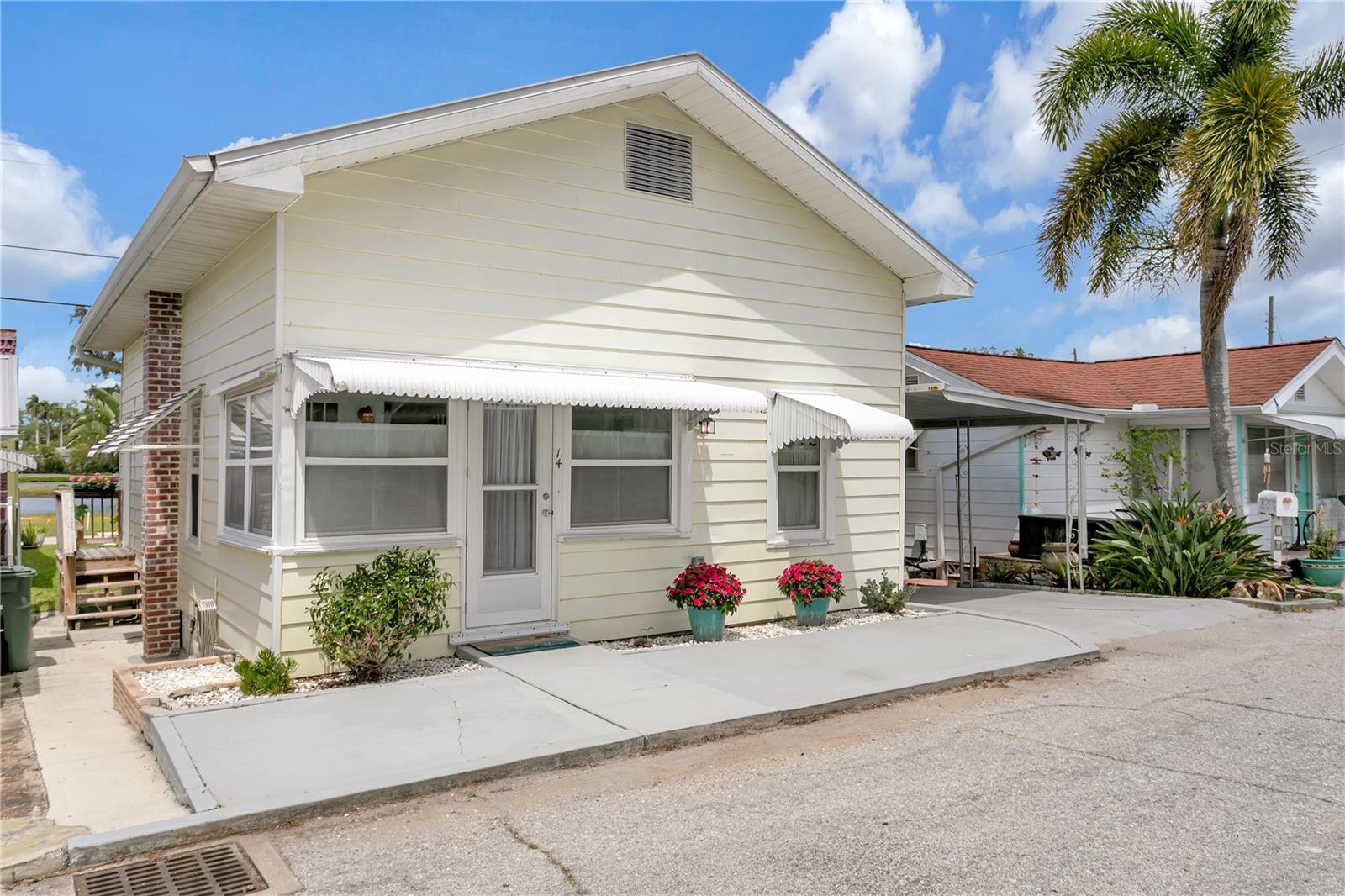 BRADEN CASTLE PARK - Residential