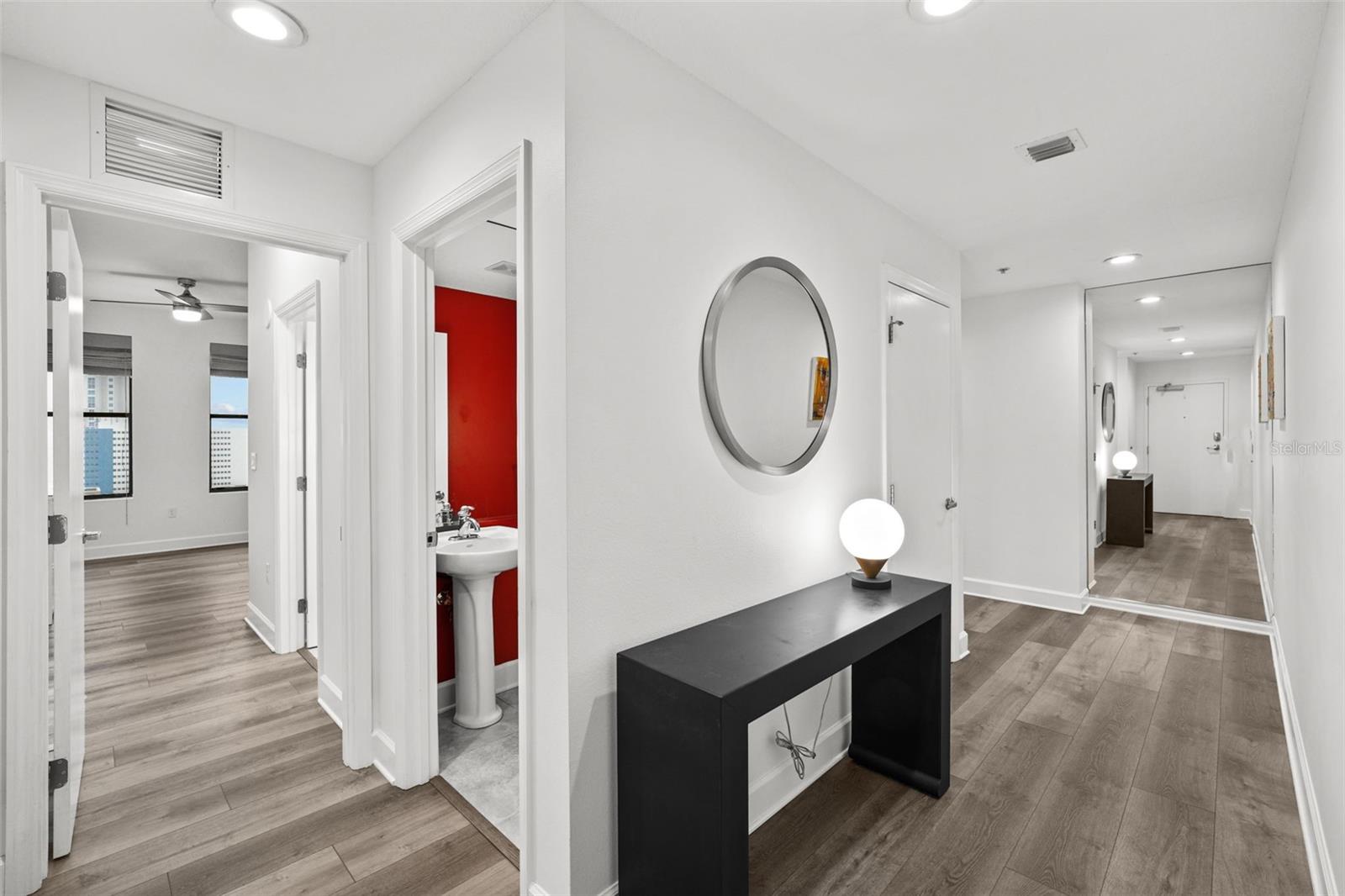226 5TH AVENUE N 1106