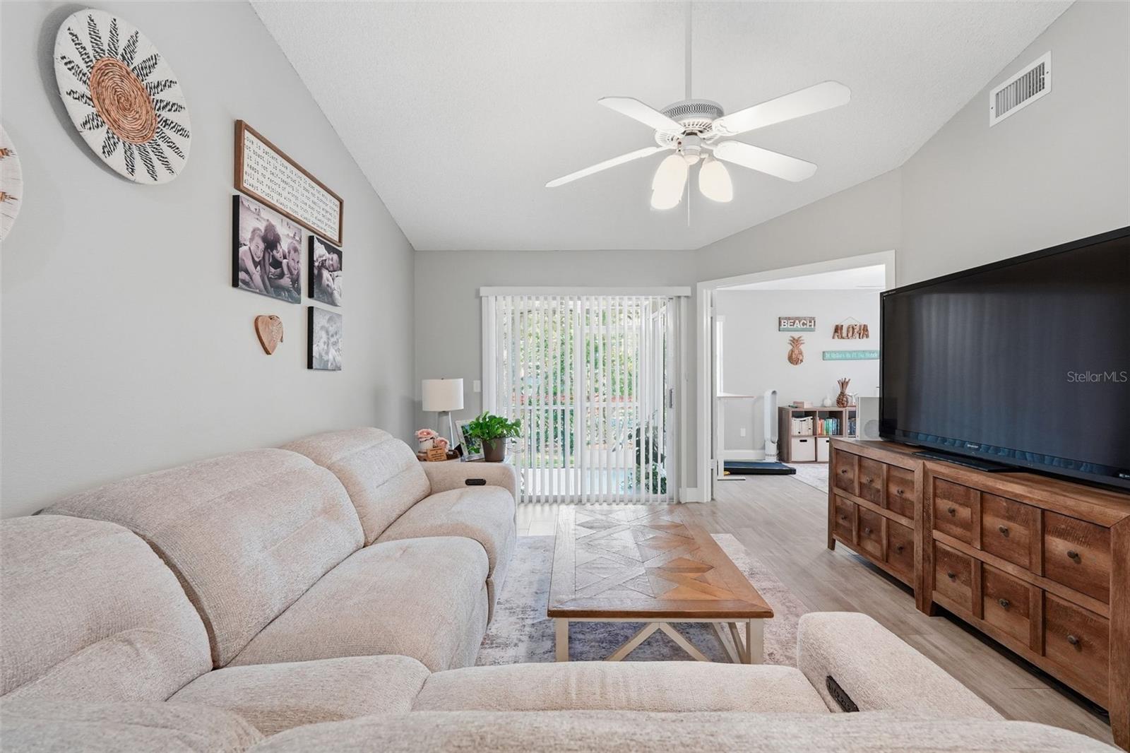 CLOVERPLACE CONDO - Residential