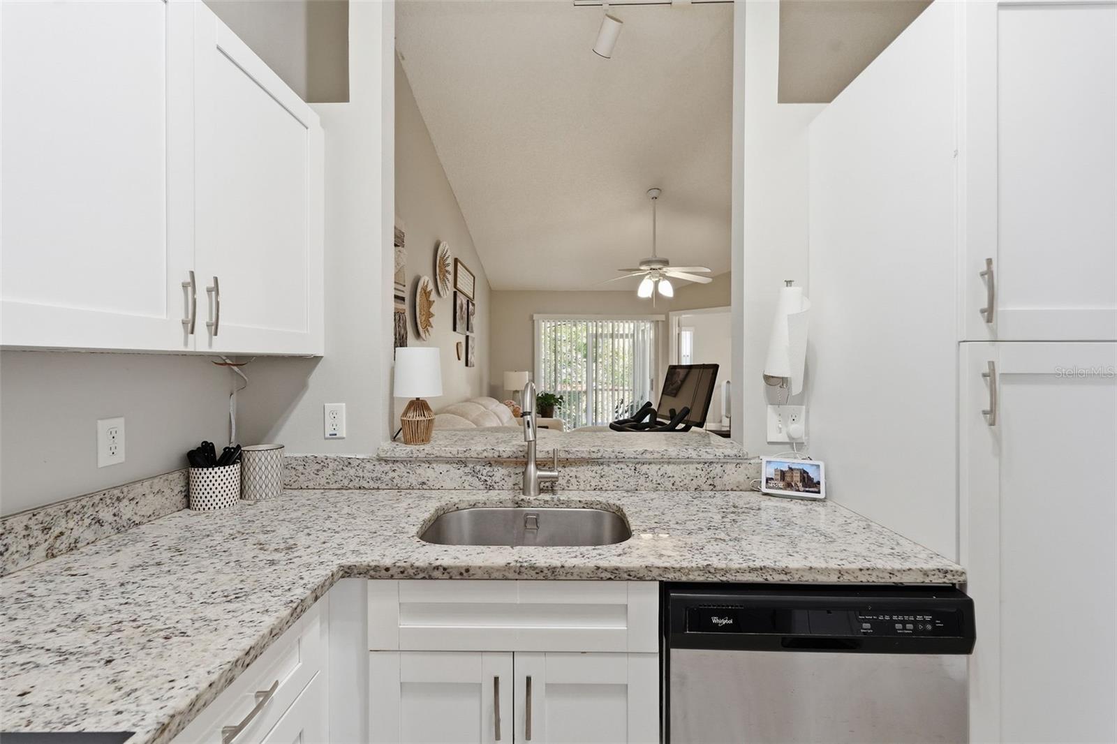 CLOVERPLACE CONDO - Residential