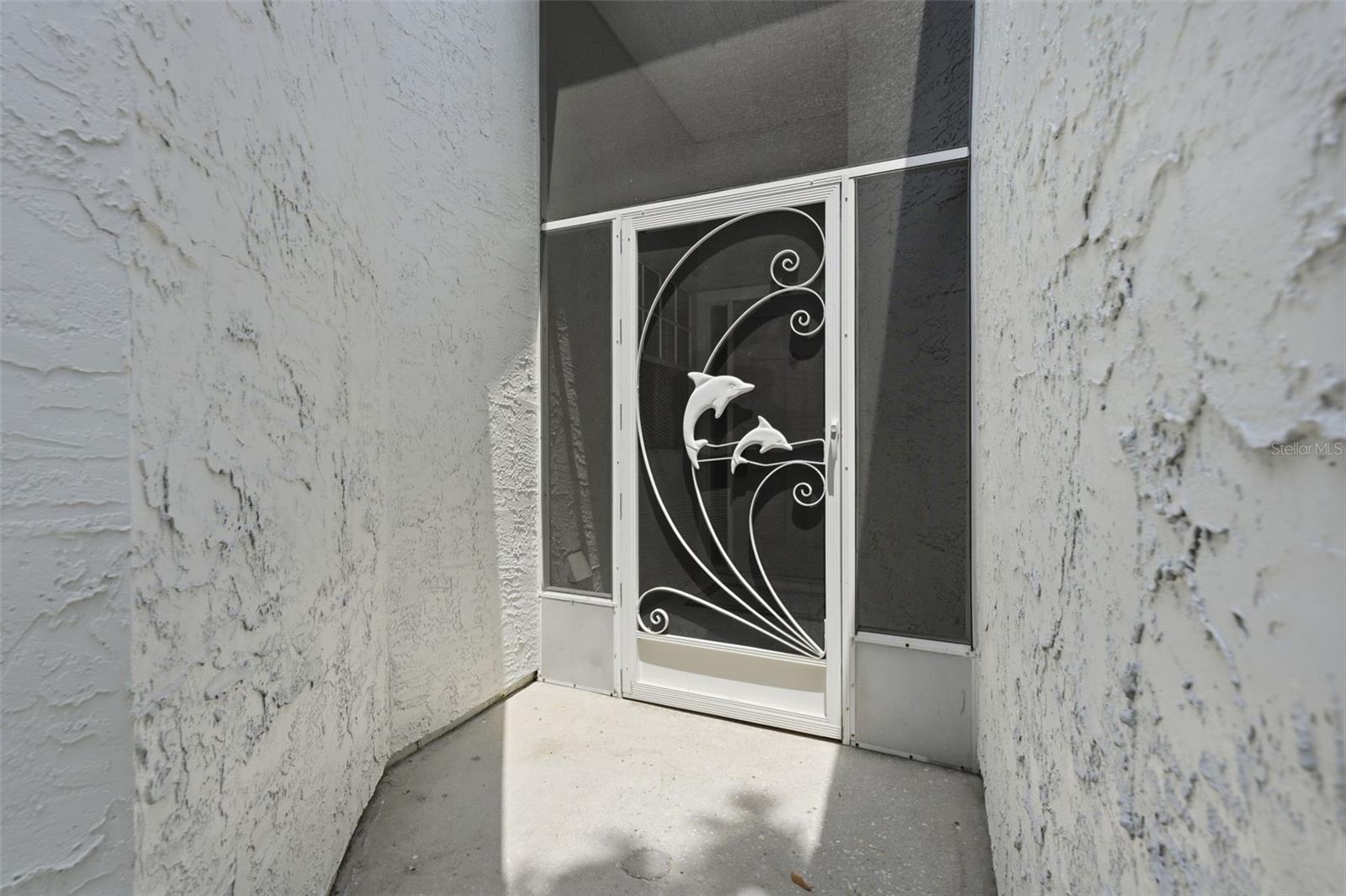 CLOVERPLACE CONDO - Residential