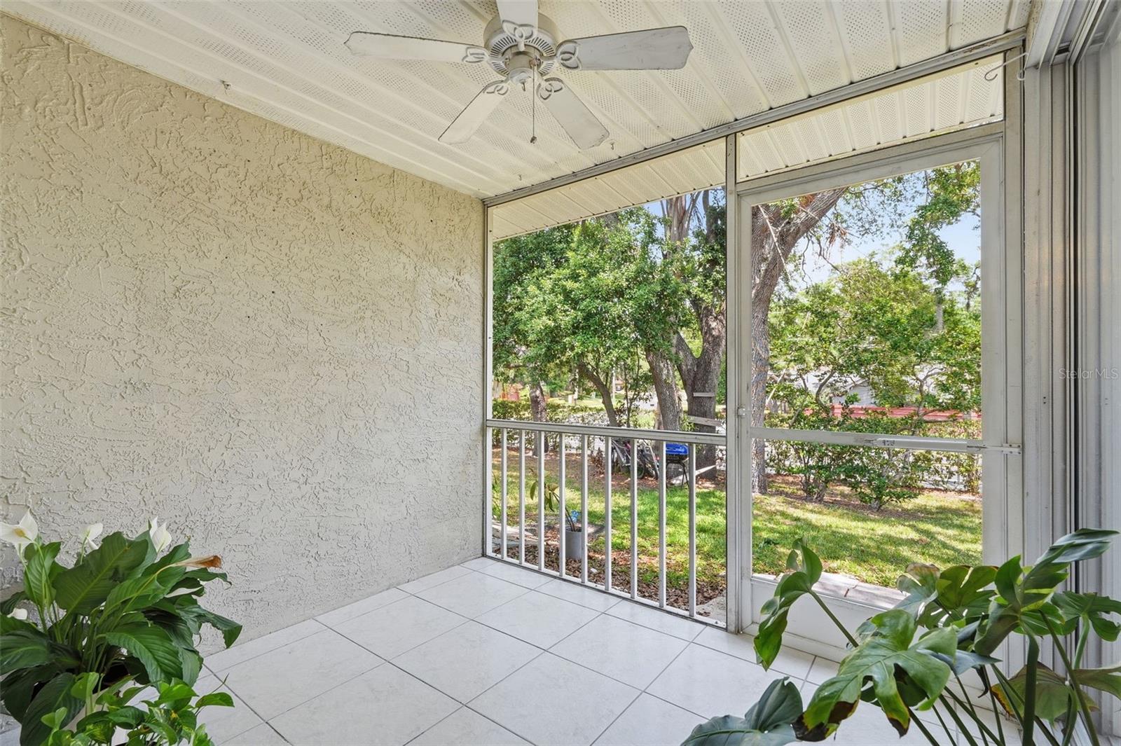 CLOVERPLACE CONDO - Residential