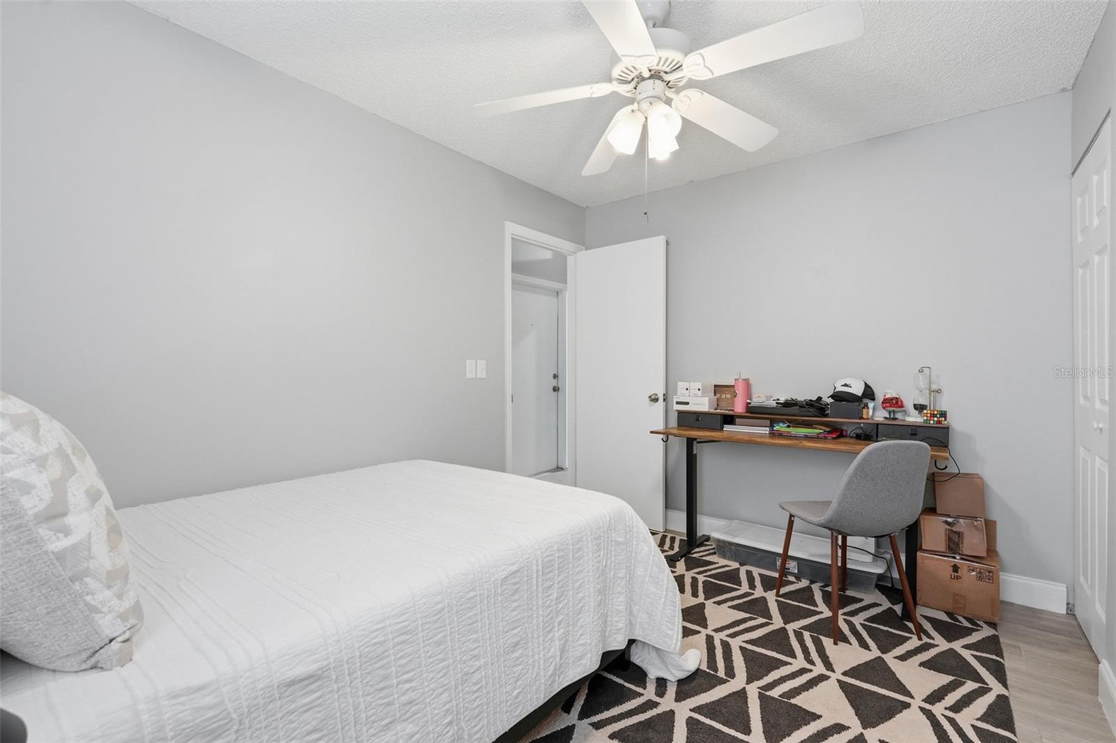 CLOVERPLACE CONDO - Residential