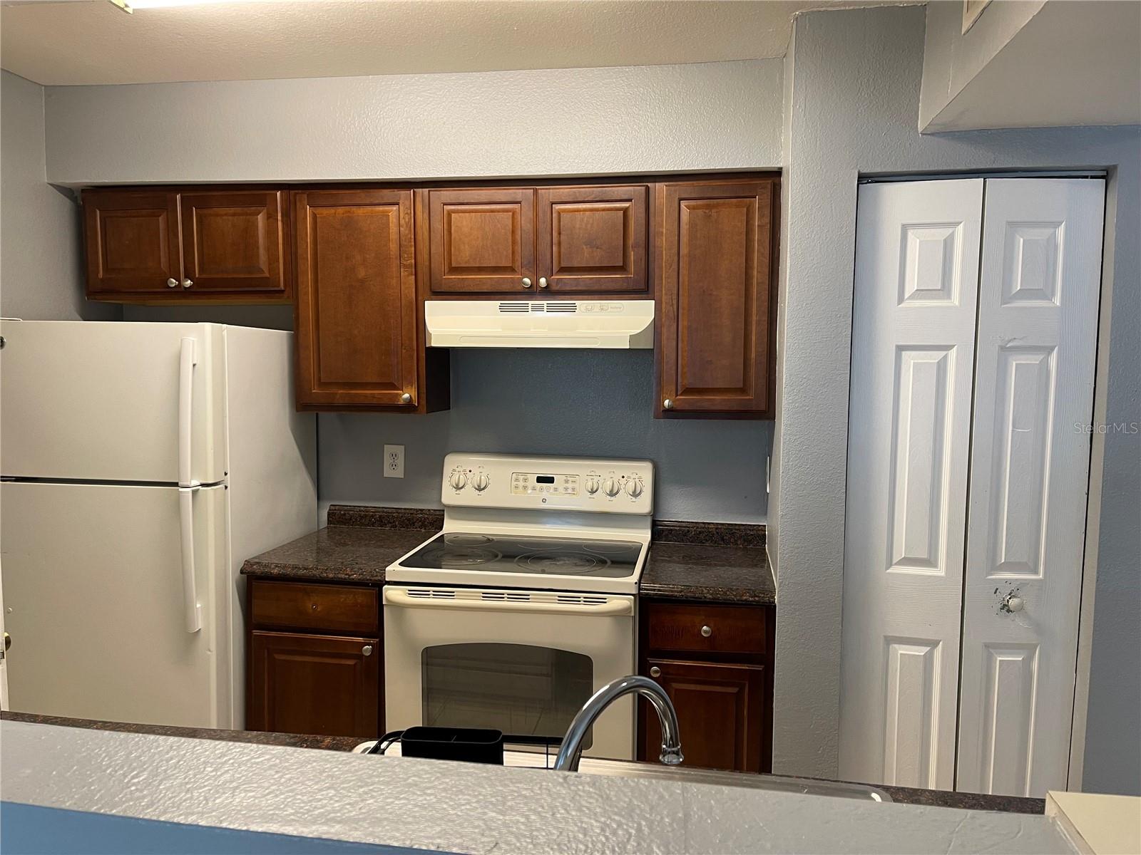 BLOSSOM PARK VILLAS CONDO - Residential