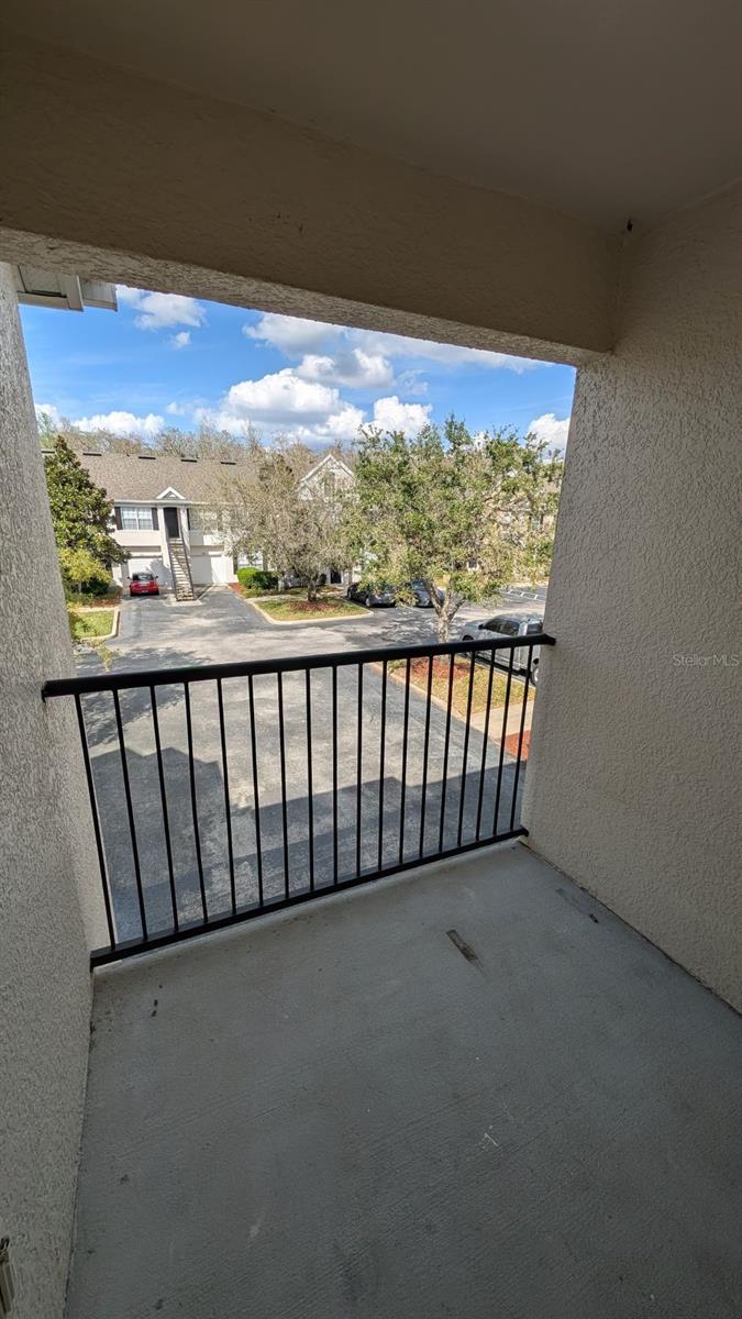 CENTRAL PK/LEE VISTA - Residential
