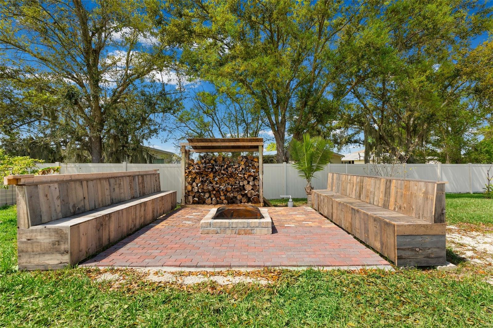 LEXINGTON - Residential