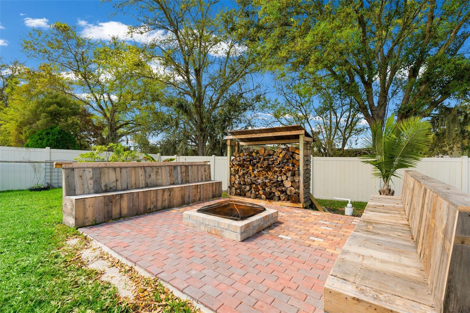 LEXINGTON - Residential