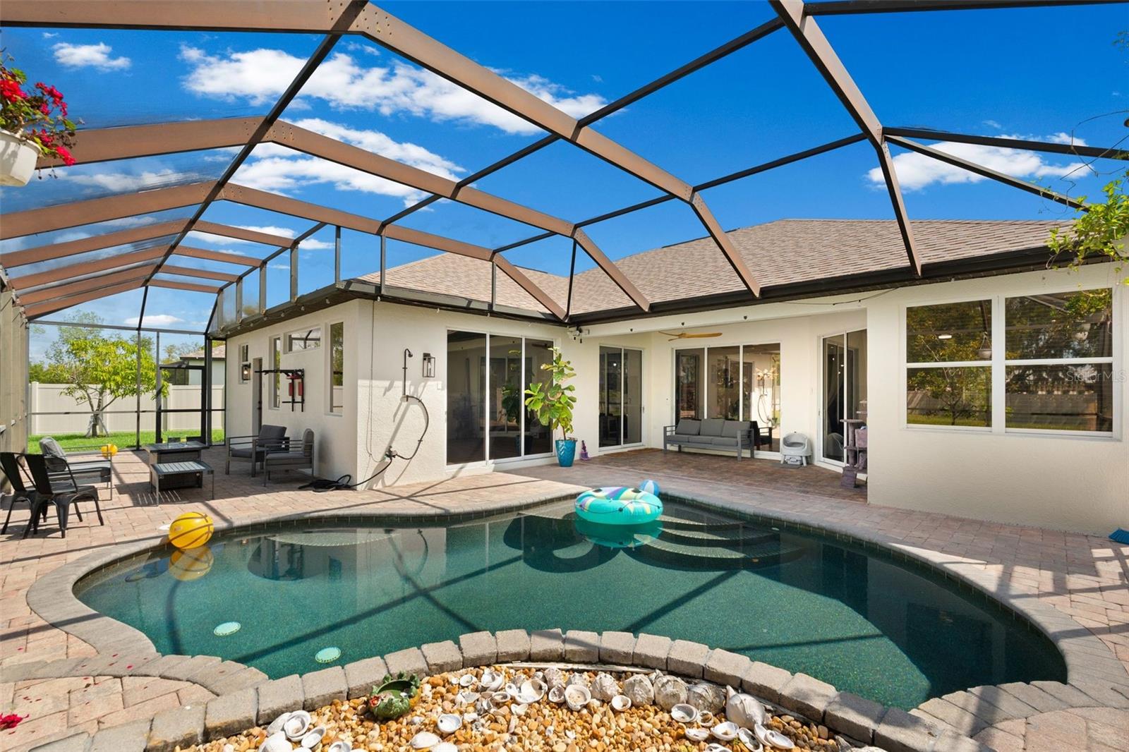 LEXINGTON - Residential