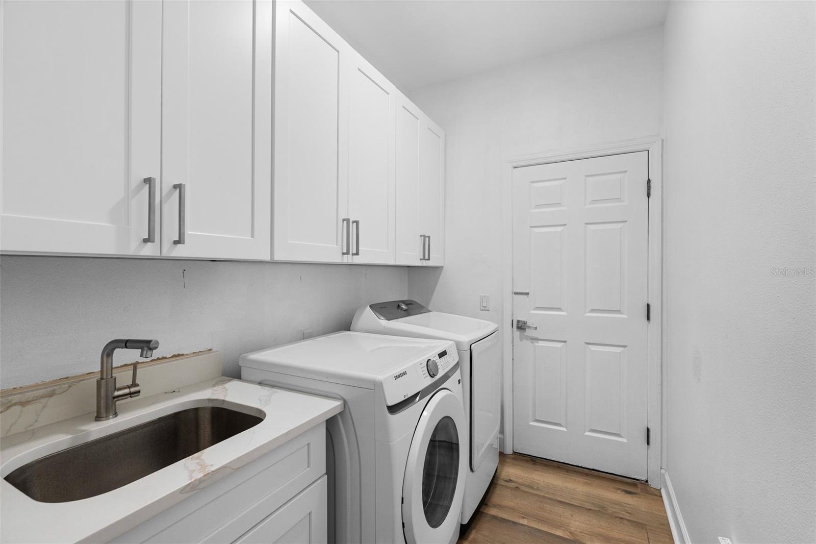 LEXINGTON - Residential