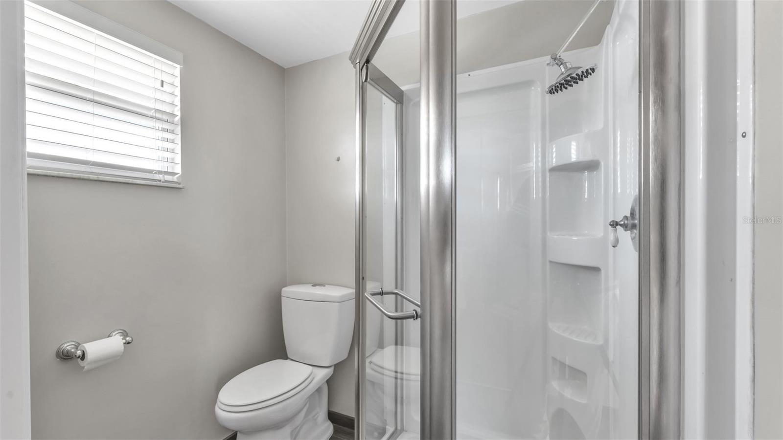 BRANDON LAKES - Residential