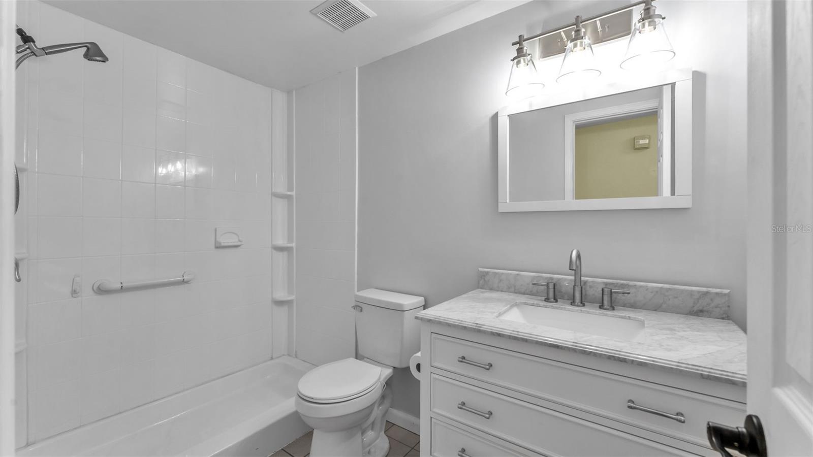 BRANDON LAKES - Residential