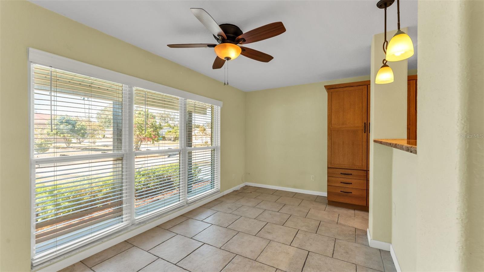 BRANDON LAKES - Residential