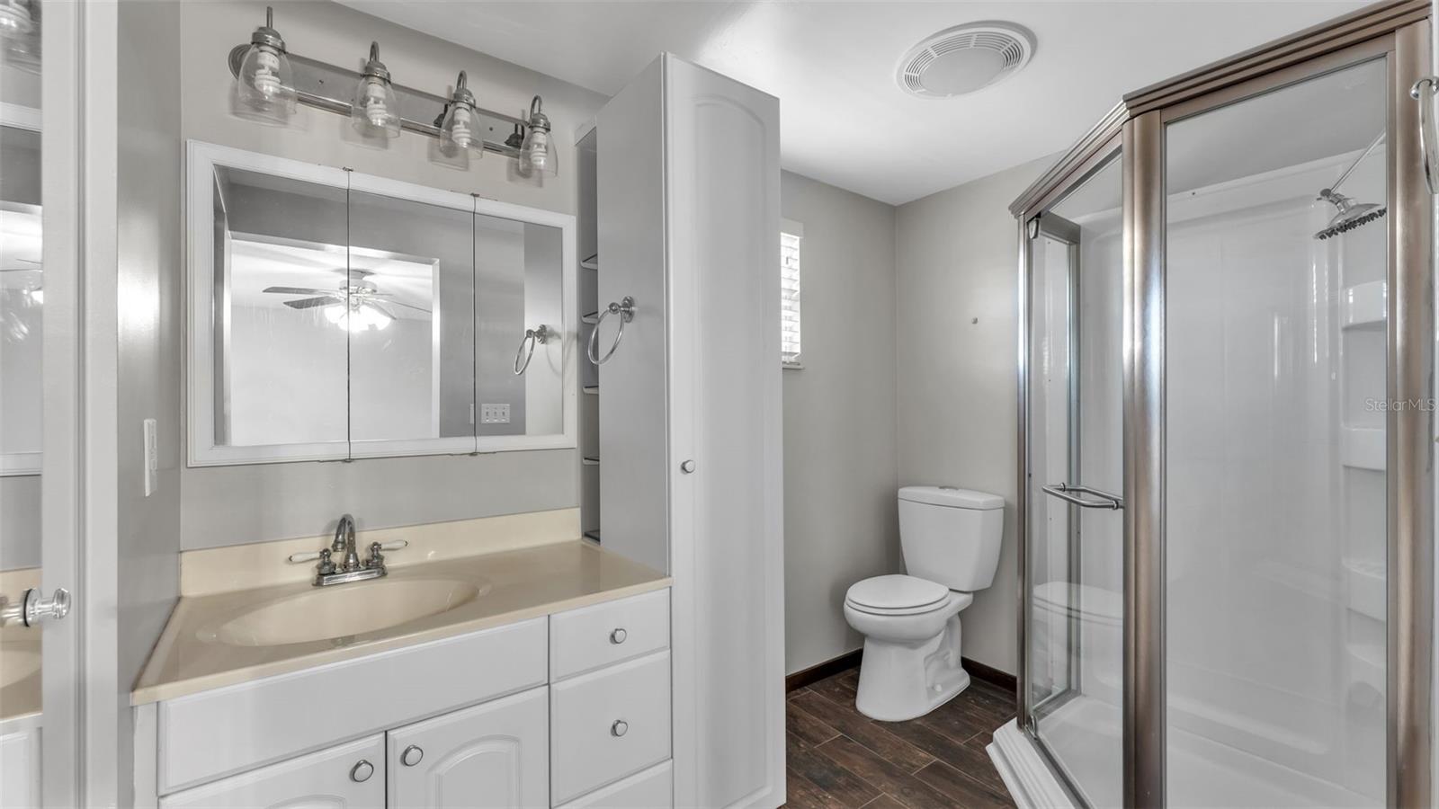 BRANDON LAKES - Residential