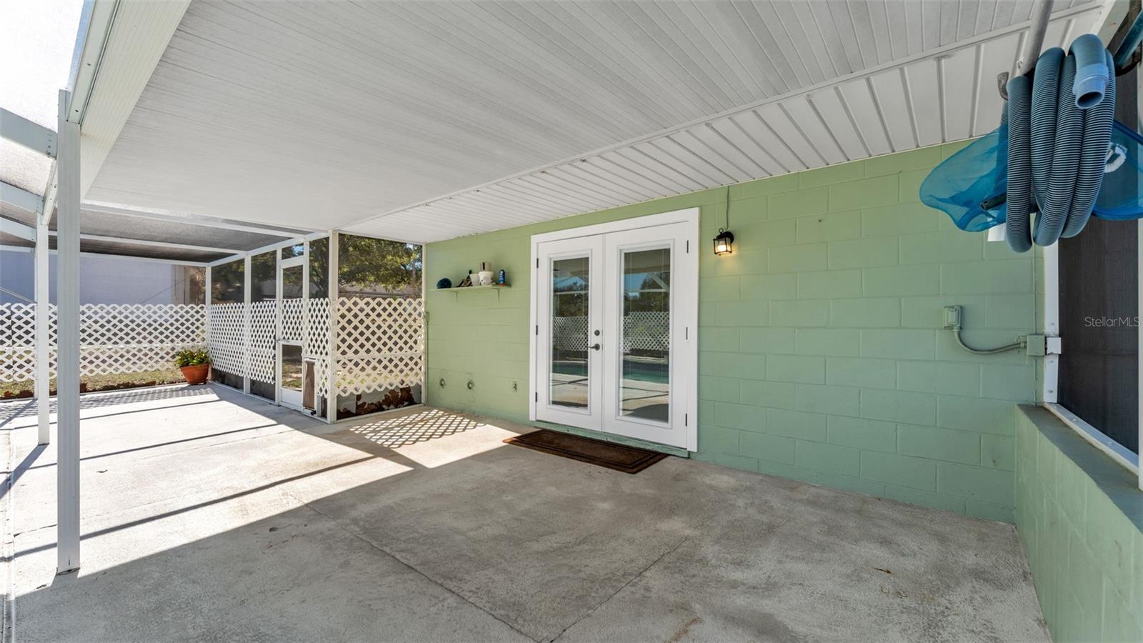 BRANDON LAKES - Residential