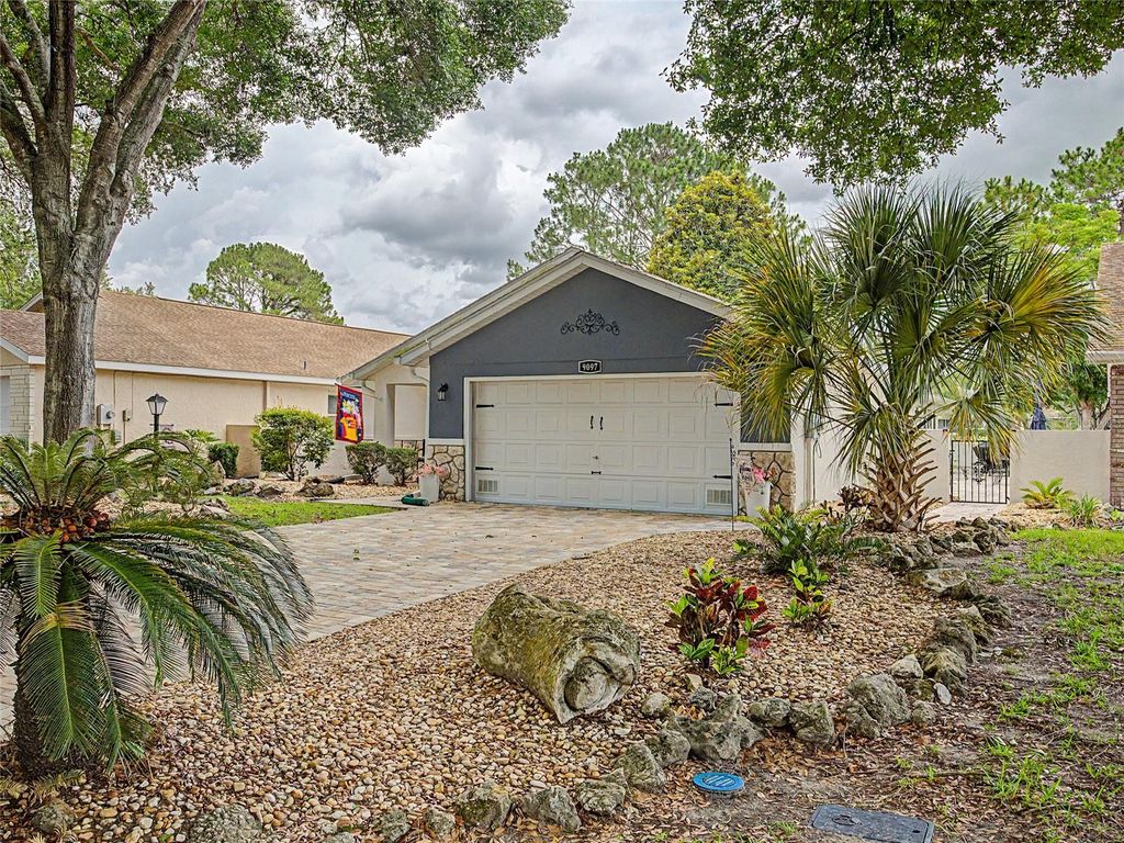 Photo of 9097 SW 91st Circle, Ocala, FL 34481 (MLS # OM725698)