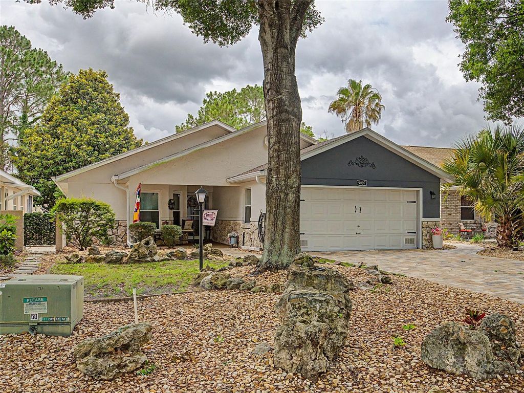 Photo of 9097 SW 91st Circle, Ocala, FL 34481 (MLS # OM725698)