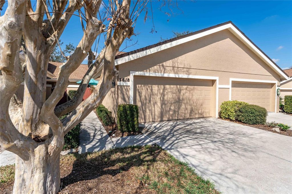 Photo of 5618 Monte Rosso Road, Sarasota, FL 34243 (MLS # A4677767)