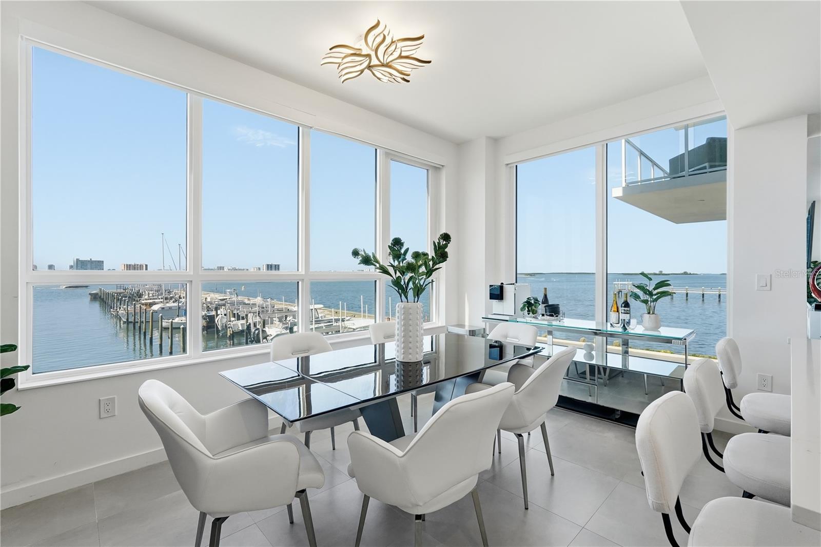 MARINA BAY 880 CONDO - Residential