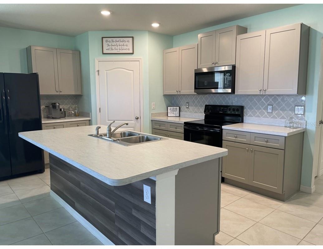 Coastal Woods Un B1 - Residential