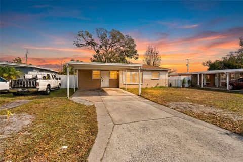 6403 N CLARK TAMPA FL 33614