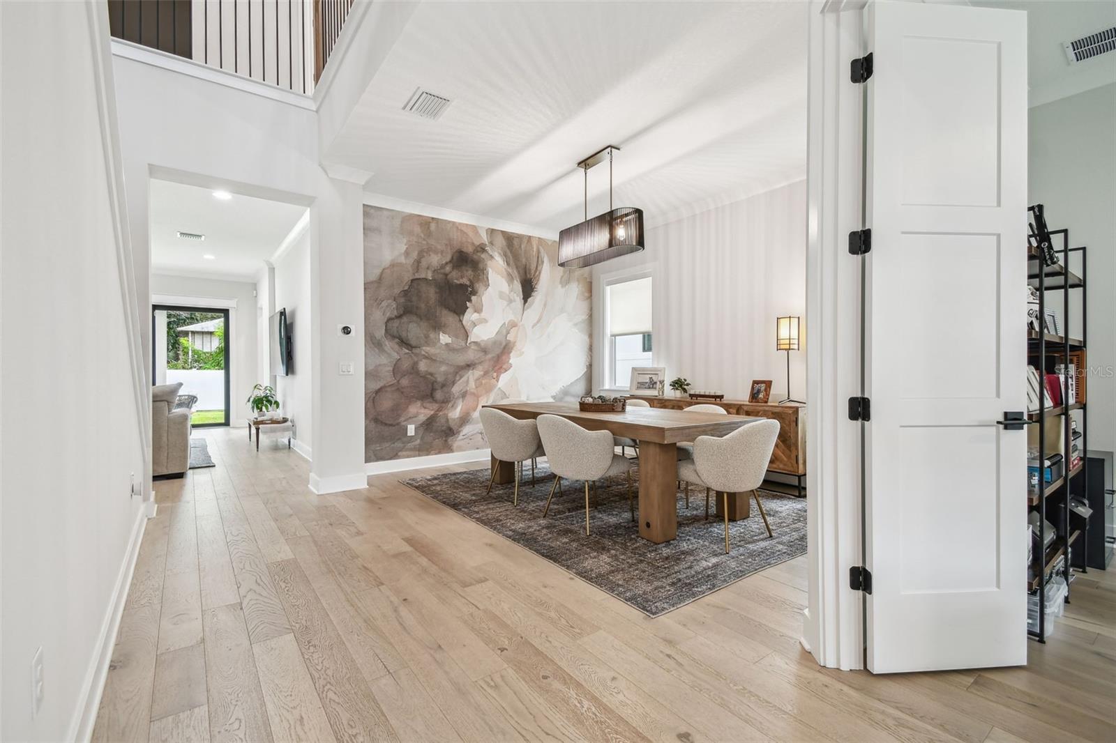 3113 W HARBOR VIEW AVENUE