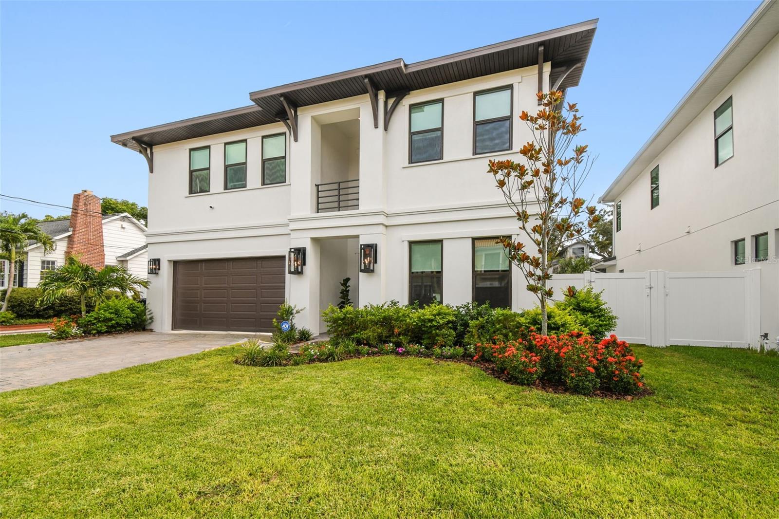 3113 W HARBOR VIEW AVENUE